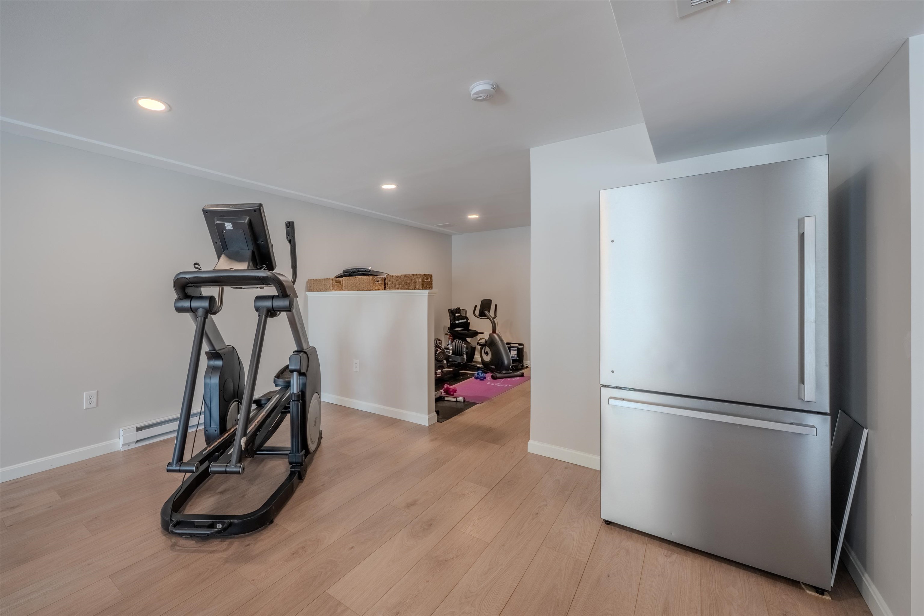 4 Crown Point Circle Merrimack, NH 03054 - Photo 38 of 59