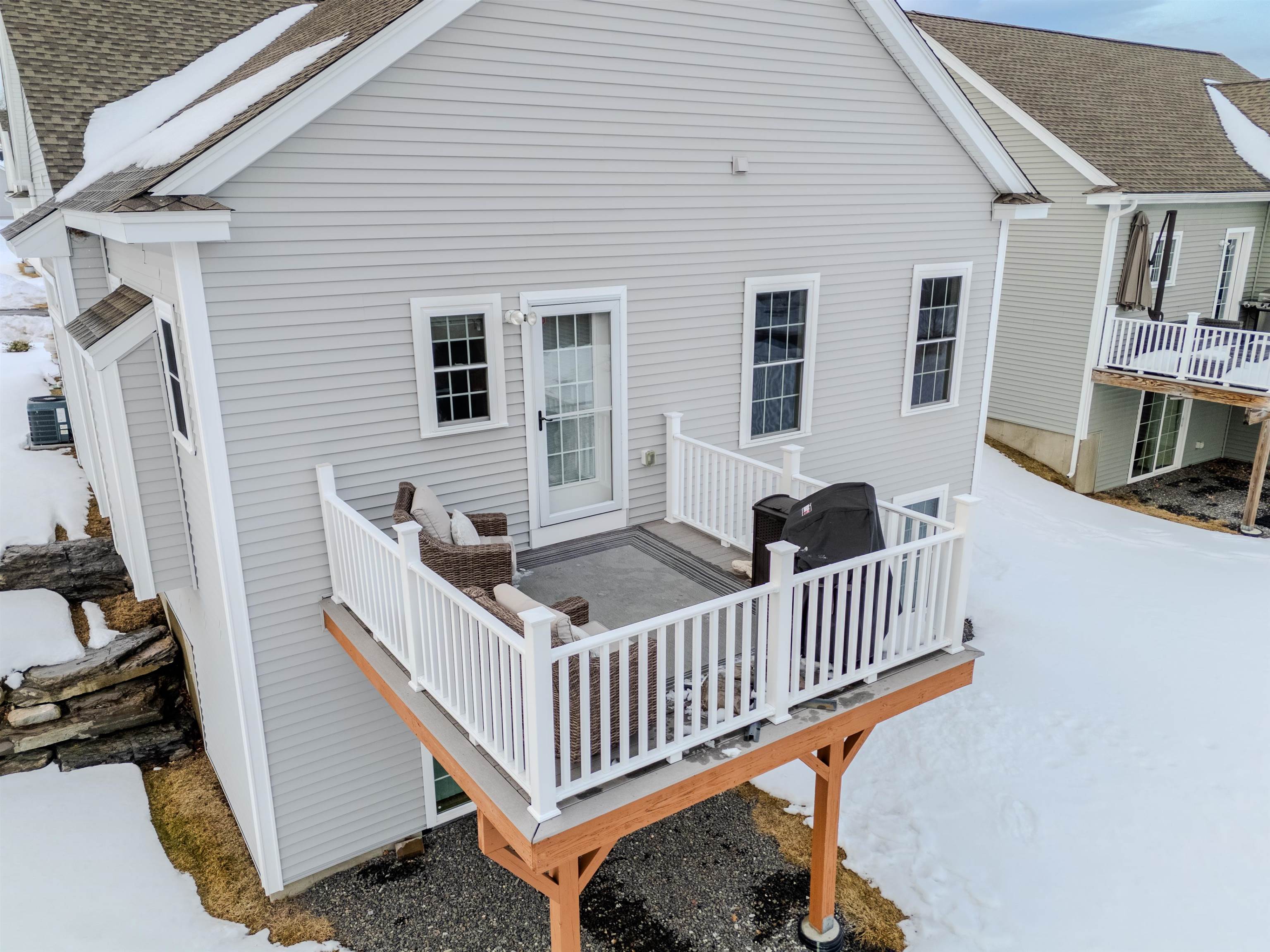 4 Crown Point Circle Merrimack, NH 03054 - Photo 40 of 59