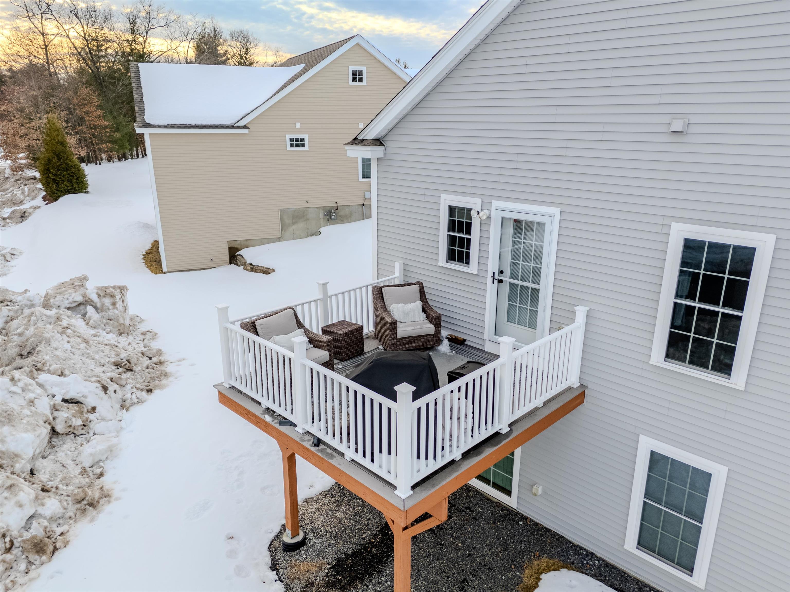 4 Crown Point Circle Merrimack, NH 03054 - Photo 41 of 59