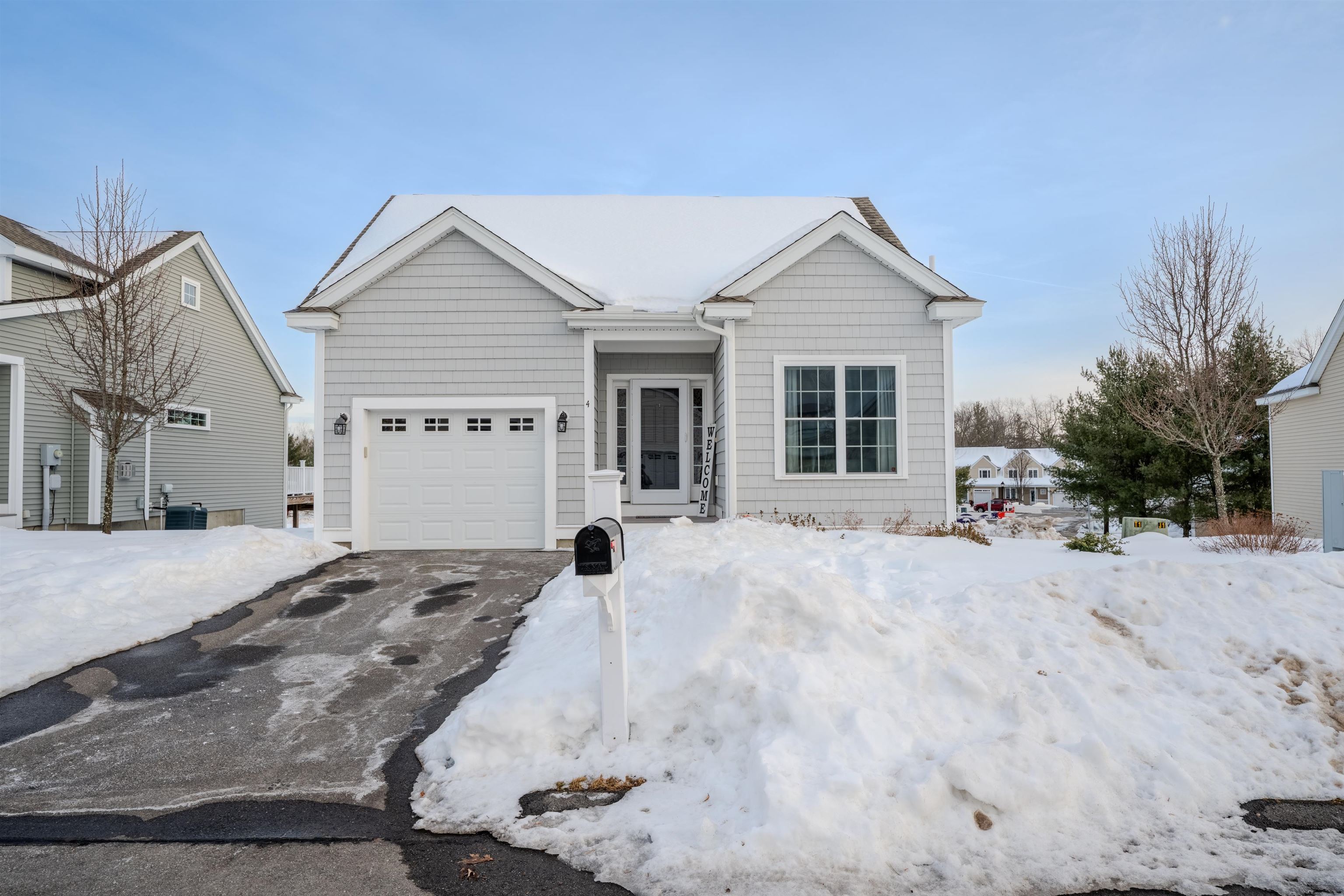 4 Crown Point Circle Merrimack, NH 03054 - Photo 48 of 59