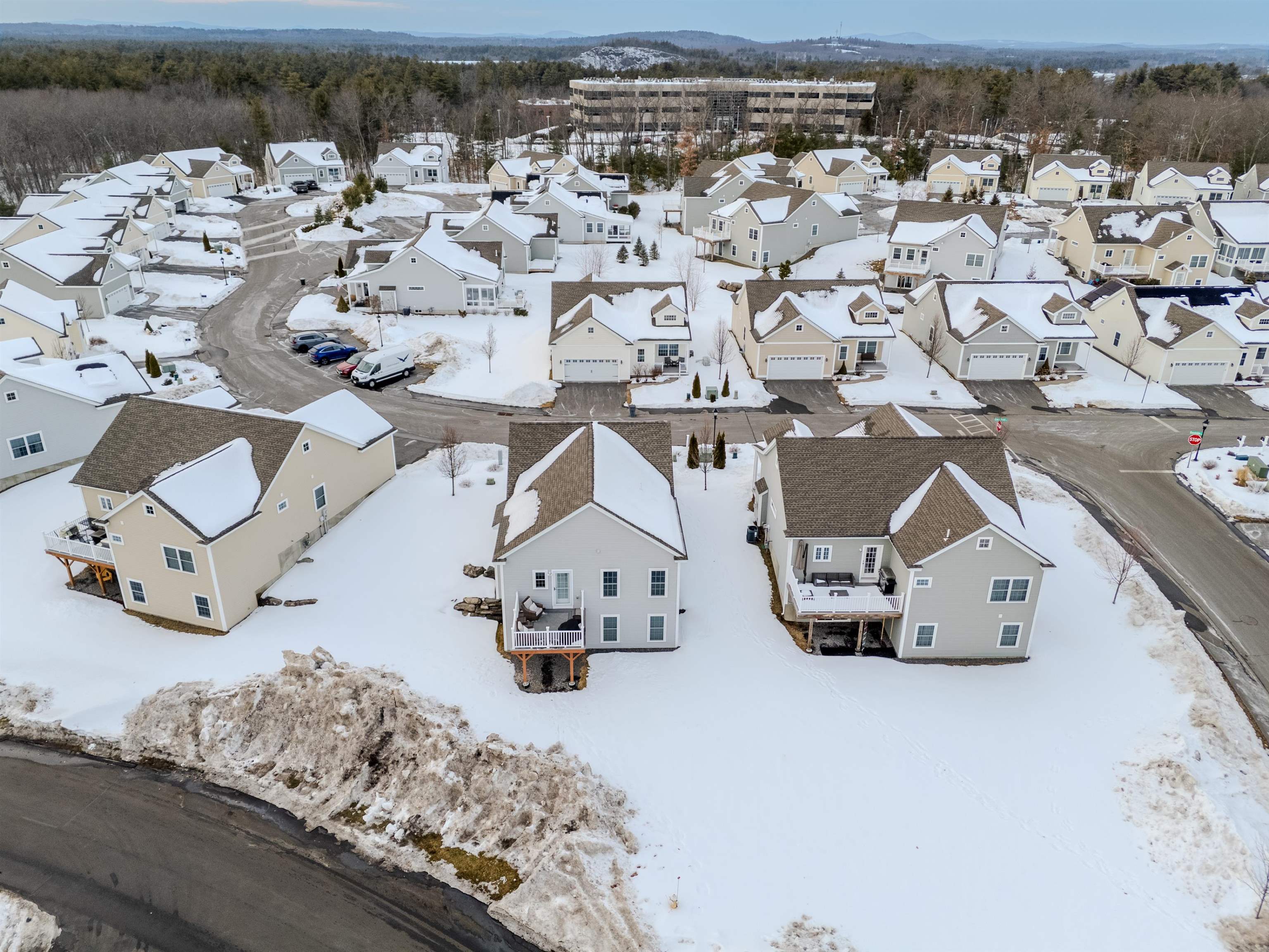 4 Crown Point Circle Merrimack, NH 03054 - Photo 54 of 59