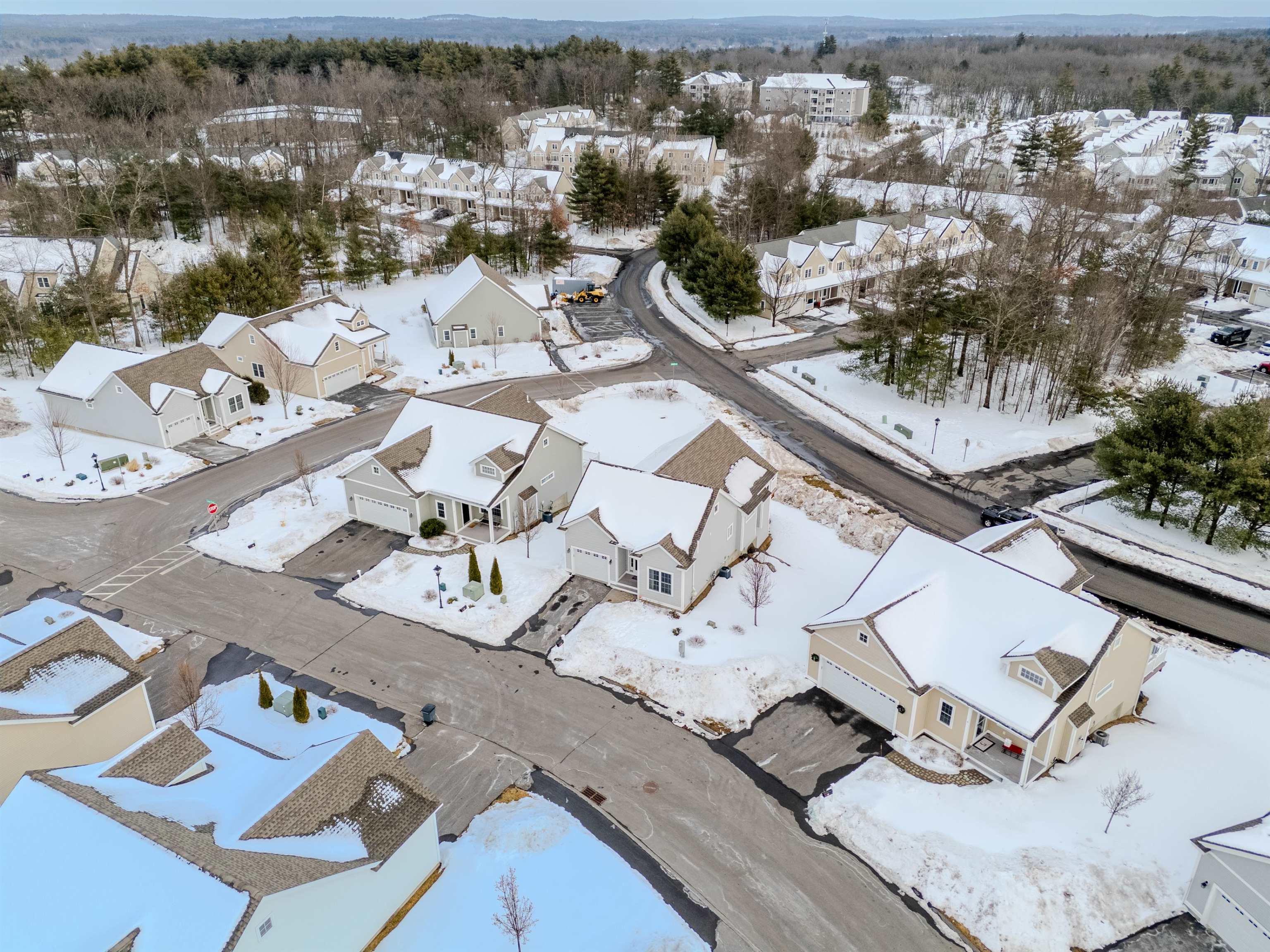 4 Crown Point Circle Merrimack, NH 03054 - Photo 56 of 59