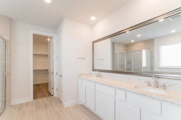 $6,000 | 11 Mariposa Wds Drive, Tomball, TX 77375