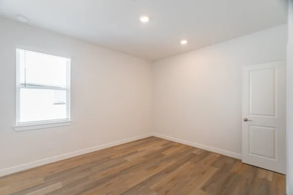 $6,000 | 11 Mariposa Wds Drive, Tomball, TX 77375