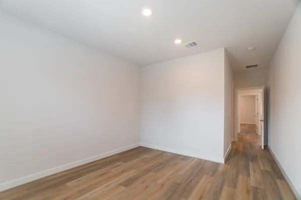 $6,000 | 11 Mariposa Wds Drive, Tomball, TX 77375