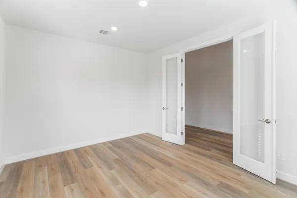 $6,000 | 11 Mariposa Wds Drive, Tomball, TX 77375