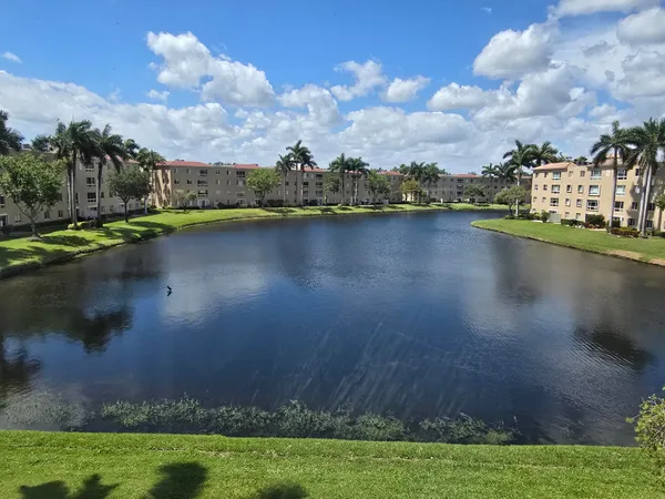 $4,500 | 12547 Imperial Isle Drive, Unit 304, Boynton Beach, FL 33437