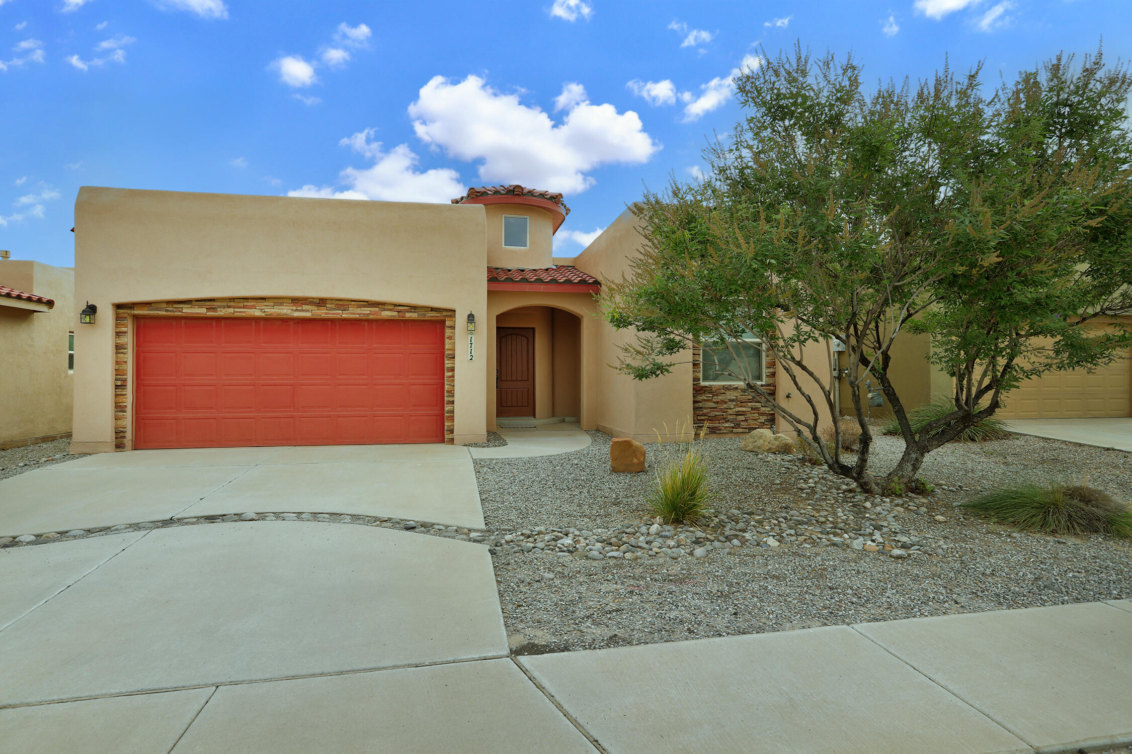 1712 Chisholm Trail Northeast Rio Rancho, NM 87144 - Photo 1 of 23 Gallery Image 1