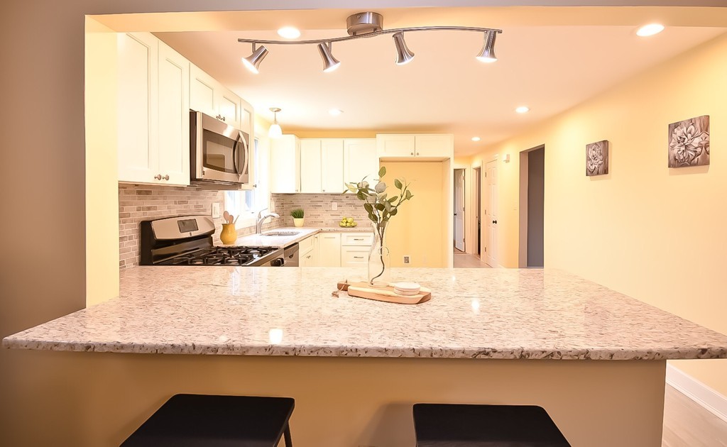 19 Judson Road Worcester, MA 01605 - Photo 7 of 29 Gallery Image 7