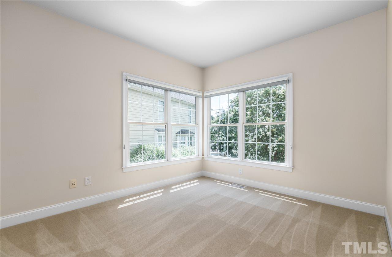 9125 Sanctuary Court Raleigh, NC 27617 - Photo 15 of 30 Gallery Image 15