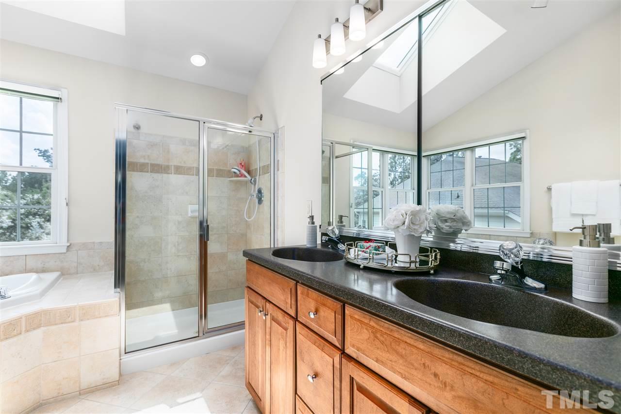 9125 Sanctuary Court Raleigh, NC 27617 - Photo 18 of 30 Gallery Image 18