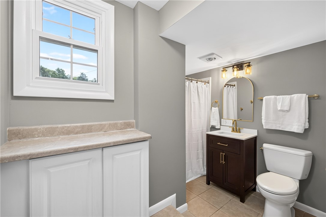 218 Rock Beach Road Irondequoit, NY 14617 - Photo 22 of 38 Gallery Image 22