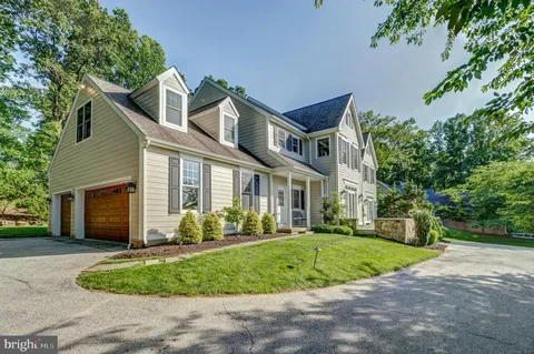$2,250,000 | 640 Narcisi Lane, Wayne, PA 19087