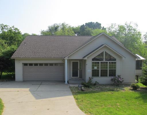 2494 Richard Road Franklin Park, PA 15090 - Photo 1 of 14 Exterior Front.