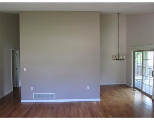 2494 Richard Road Franklin Park, PA 15090 - Photo 5 of 14 Dining Room.