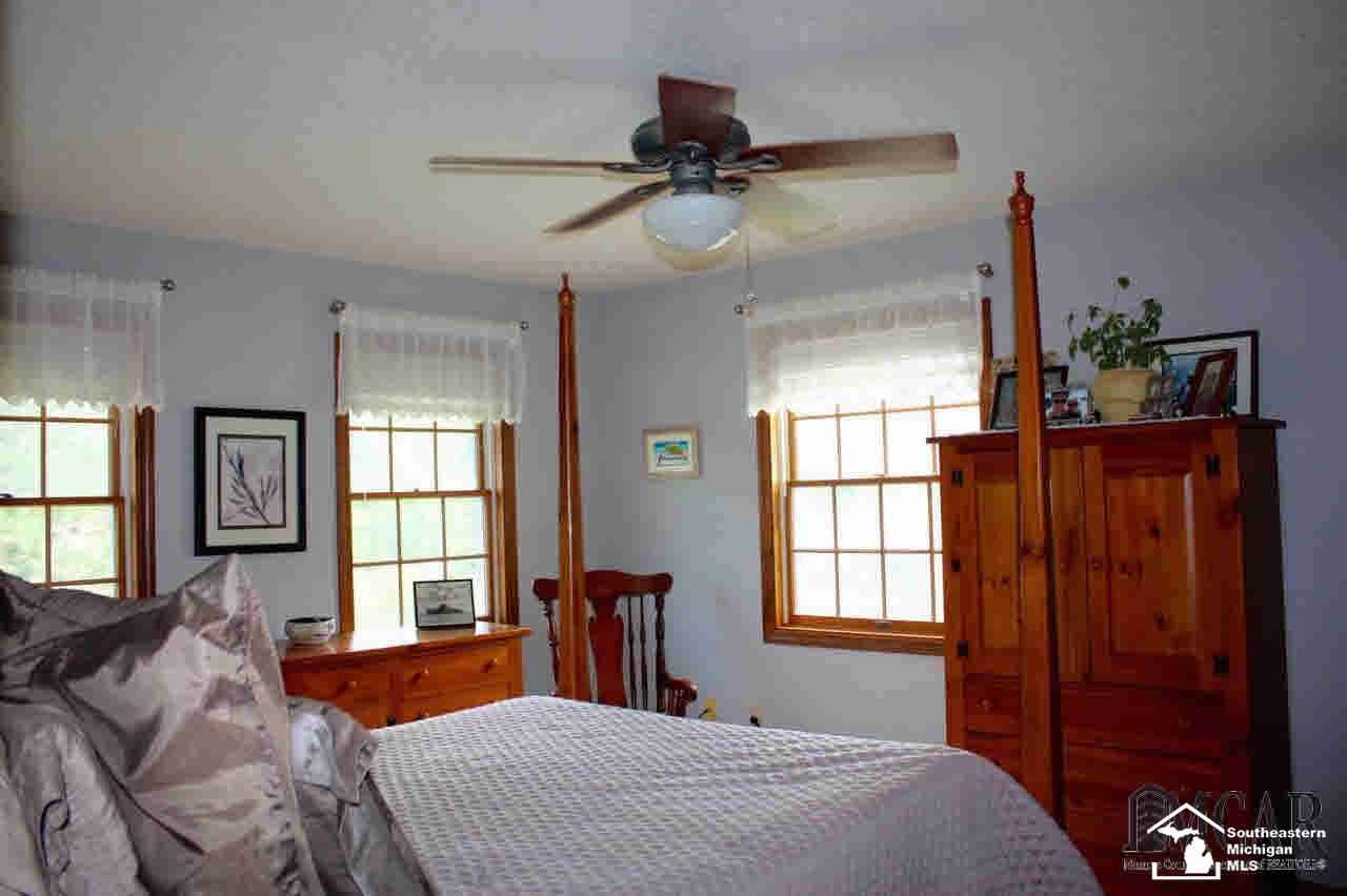 15183 West Albain Road Petersburg, MI 49270 - Photo 14 of 29 Master Bedroom