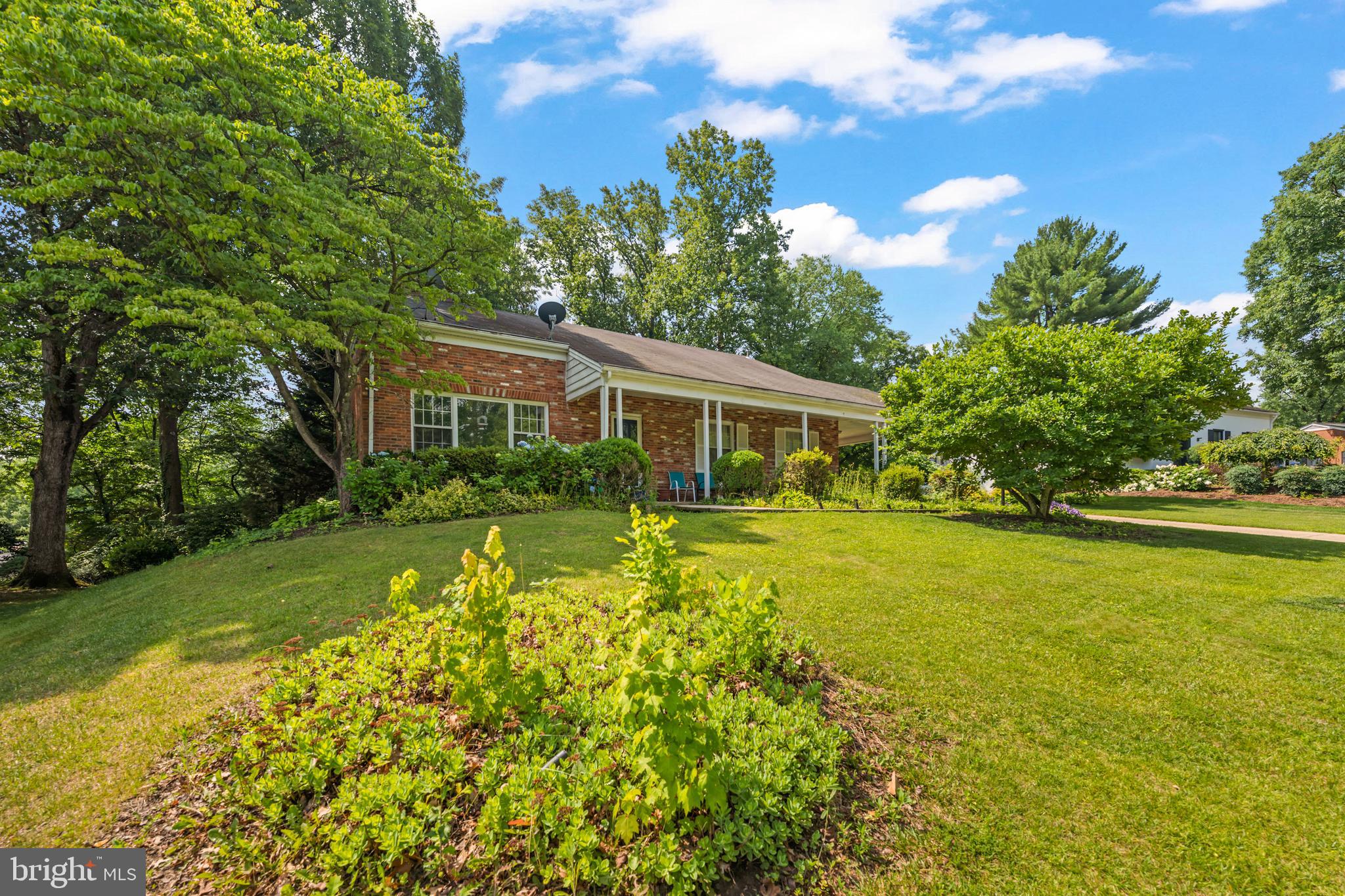 6711 Doane Avenue Springfield, VA 22152 - Photo 1 of 13