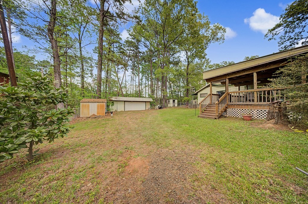 212 Winding Way Broaddus, TX 75929 - Photo 4 of 26