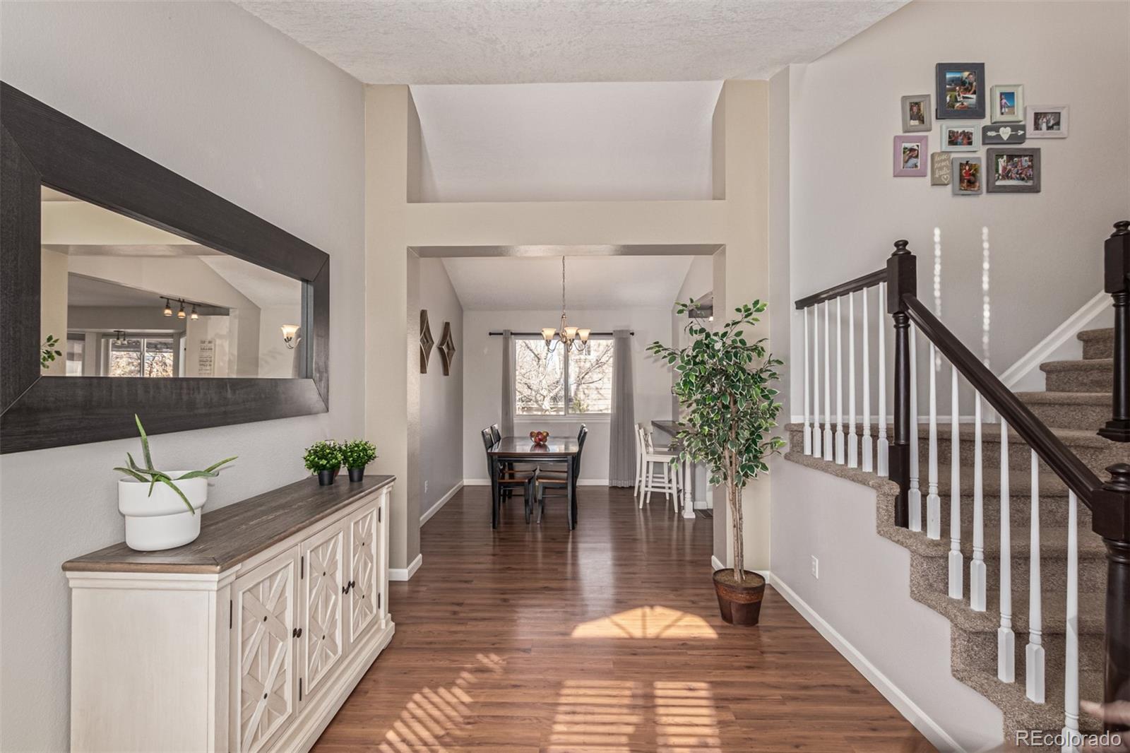 3197 Foxhill Place Highlands Ranch, CO 80129 - Photo 8 of 30