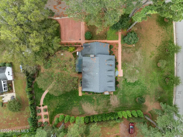 $635,000 | 1000 South Howard Circle, Tarboro, NC 27886