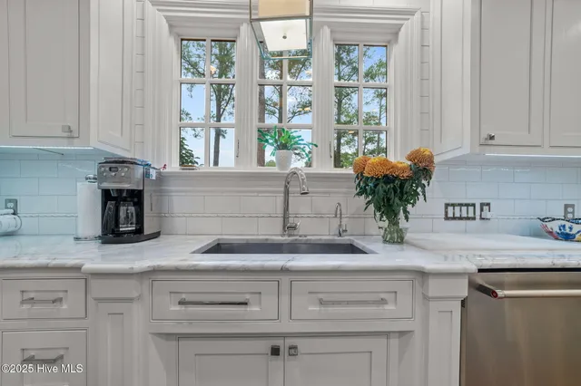 $635,000 | 1000 South Howard Circle, Tarboro, NC 27886