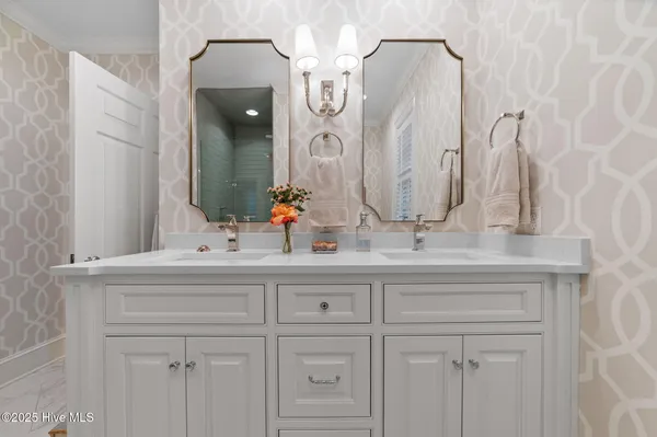 $575,000 | 1000 South Howard Circle, Tarboro, NC 27886