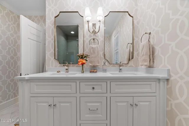 $635,000 | 1000 South Howard Circle, Tarboro, NC 27886