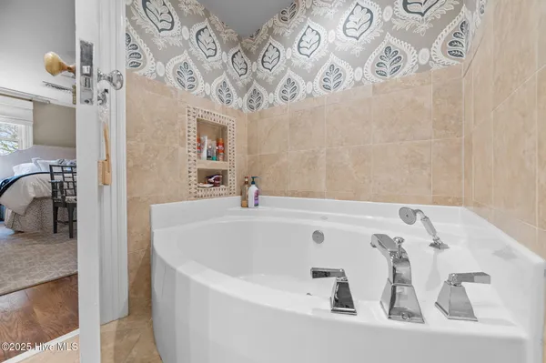 $575,000 | 1000 South Howard Circle, Tarboro, NC 27886