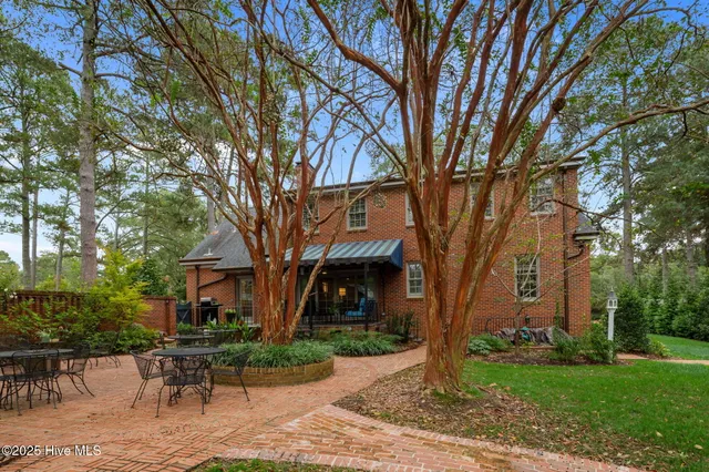 $635,000 | 1000 South Howard Circle, Tarboro, NC 27886