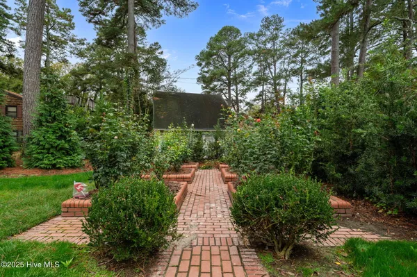 $575,000 | 1000 South Howard Circle, Tarboro, NC 27886