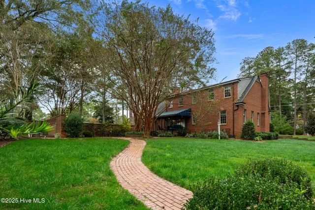 $635,000 | 1000 South Howard Circle, Tarboro, NC 27886