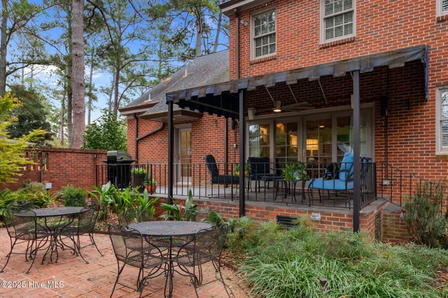 $635,000 | 1000 South Howard Circle, Tarboro, NC 27886