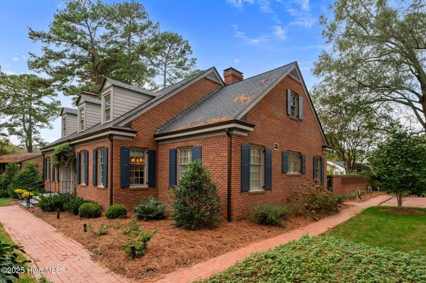 $575,000 | 1000 South Howard Circle, Tarboro, NC 27886