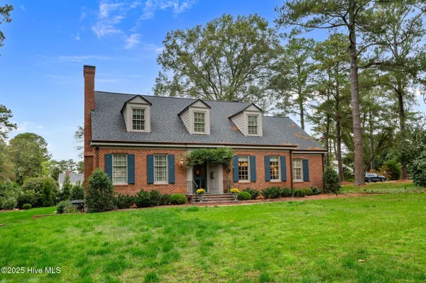 $575,000 | 1000 South Howard Circle, Tarboro, NC 27886