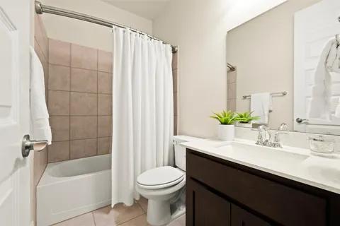 $1,000,000 | 479 Crosswater Lane, Dripping Springs, TX 78620