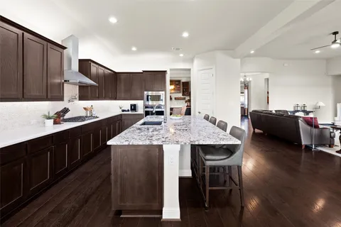 $980,000 | 479 Crosswater Lane, Dripping Springs, TX 78620