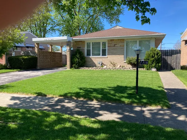 $419,000 | 7318 West Lill Street, Niles, IL 60714