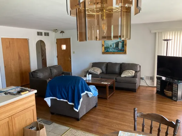 $419,000 | 7318 West Lill Street, Niles, IL 60714