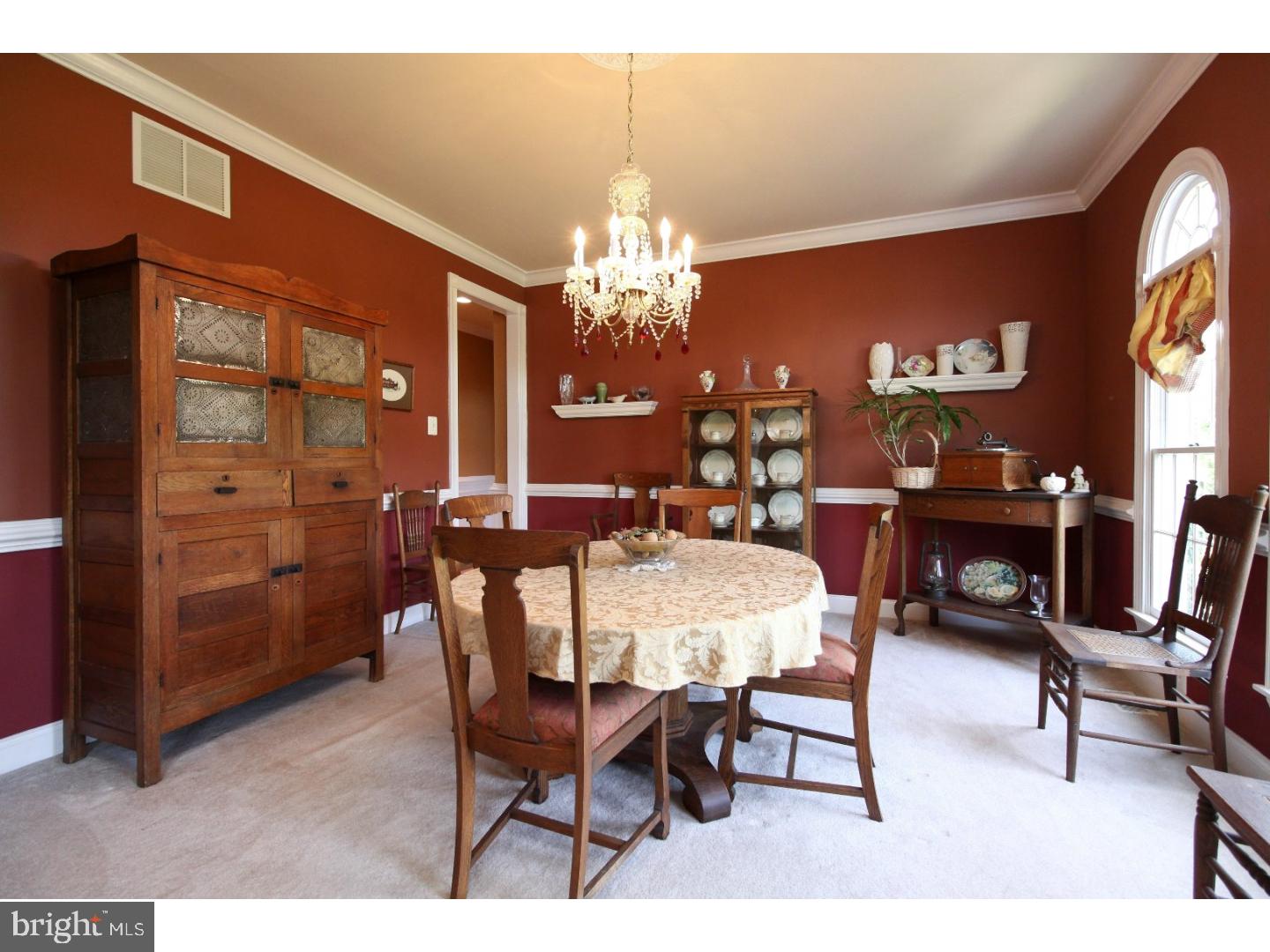 8 Sohn Way Tabernacle, NJ 08088 - Photo 8 of 25 Dining Room