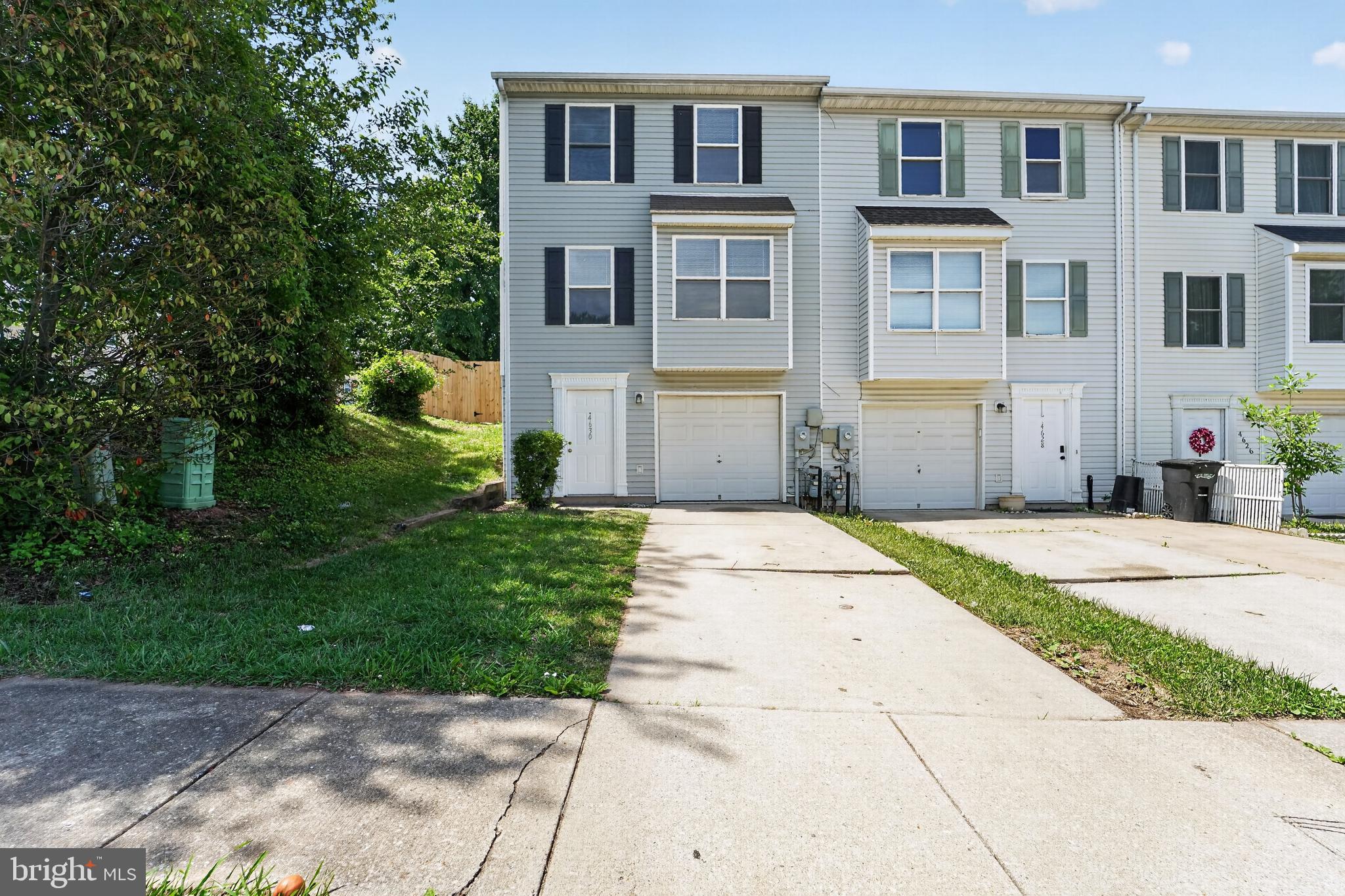 4630 Warren Tree Way Baltimore, MD 21229 - Photo 1 of 29