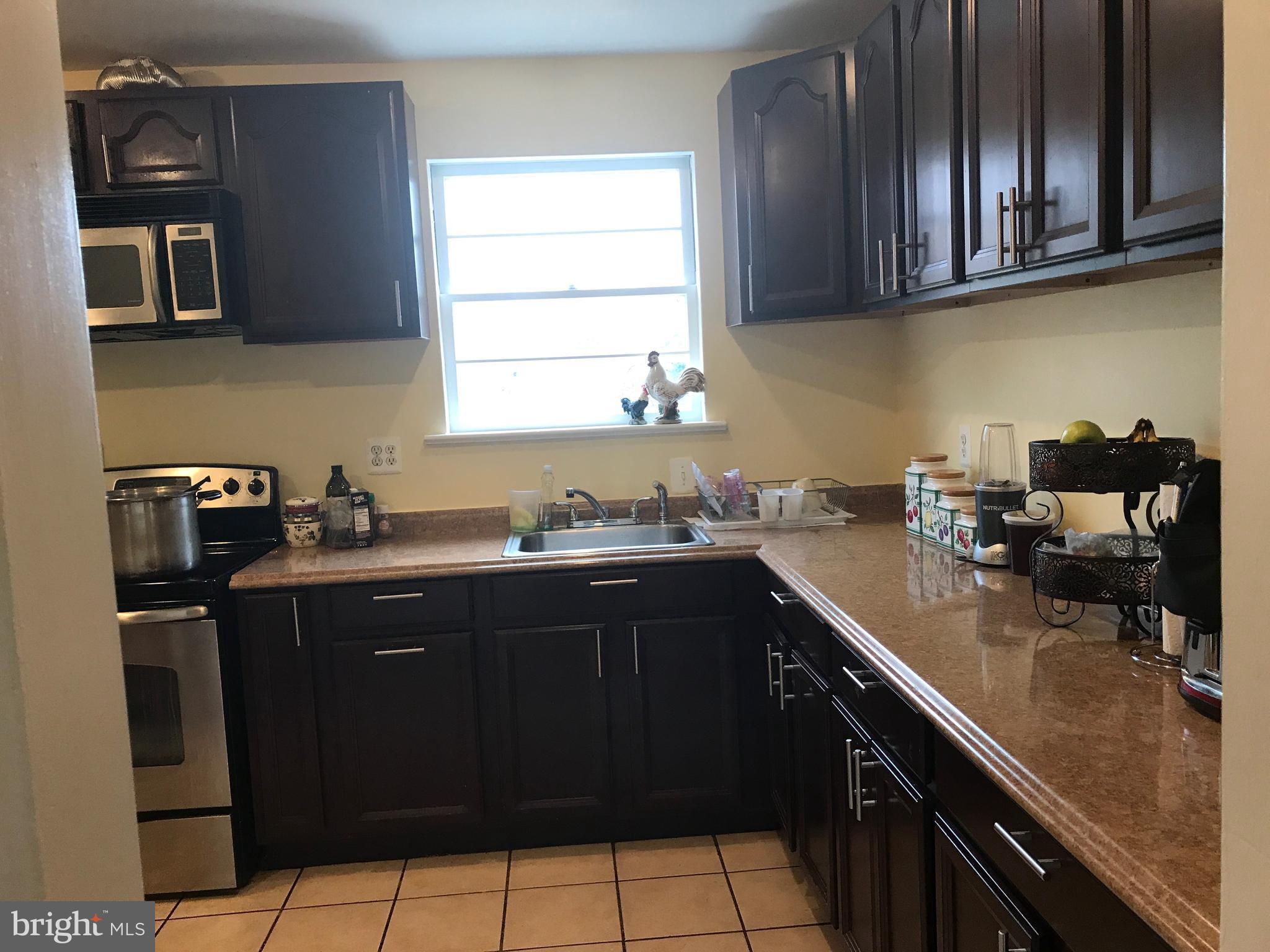 2519 Buck Lodge Road Adelphi, MD 20783 - Photo 6 of 18 Kitchen