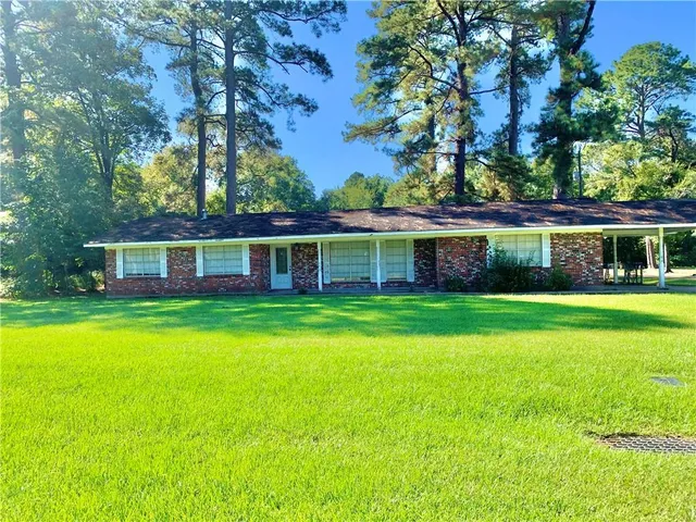 $174,500 | 1620 Susek Drive, Pineville, LA 71360