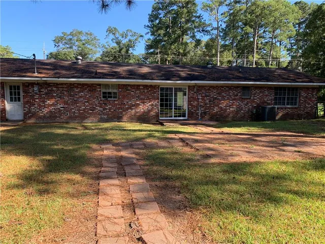 $174,500 | 1620 Susek Drive, Pineville, LA 71360