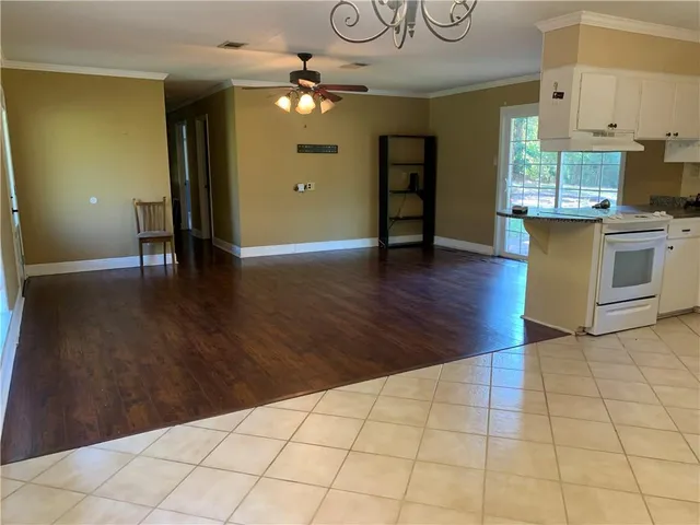 $174,500 | 1620 Susek Drive, Pineville, LA 71360