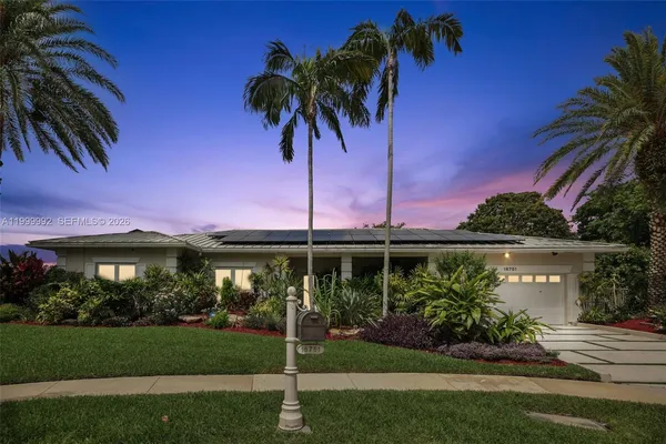 $1,399,000 | 16751 Waters Edge Drive, Weston, FL 33326