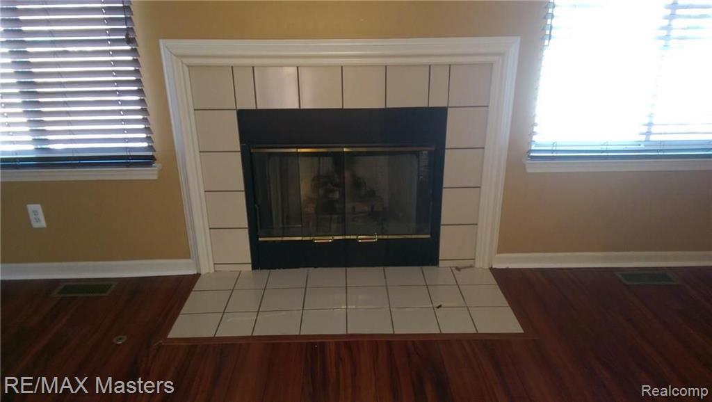 4058 Stone Post Road Newport, MI 48166 - Photo 8 of 22