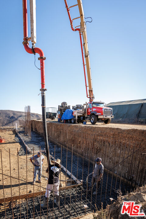 9950 Cotharin Road Malibu, CA 90265 - Photo 18 of 48 a view of outdoor space with seating