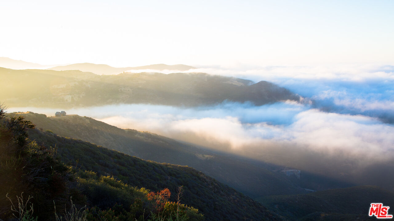 9950 Cotharin Road Malibu, CA 90265 - Photo 44 of 48 a view of city and mountain