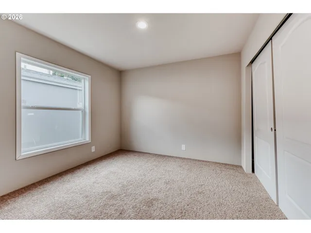 $74,000 | 3441 Southeast 111th Avenue, Unit 20, Portland, OR 97266