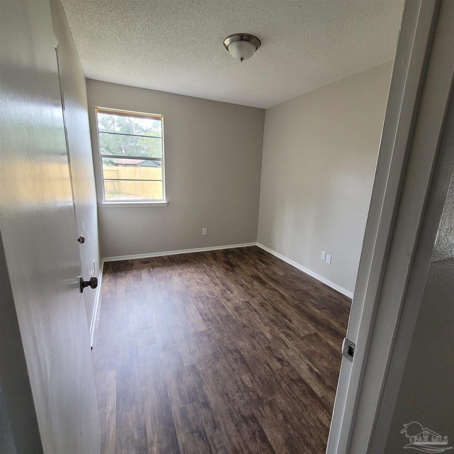 415 North Crow Road Pensacola, FL 32506 - Photo 8 of 14 Gallery Image 8